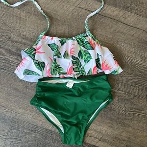Girls swimsuits two pieces